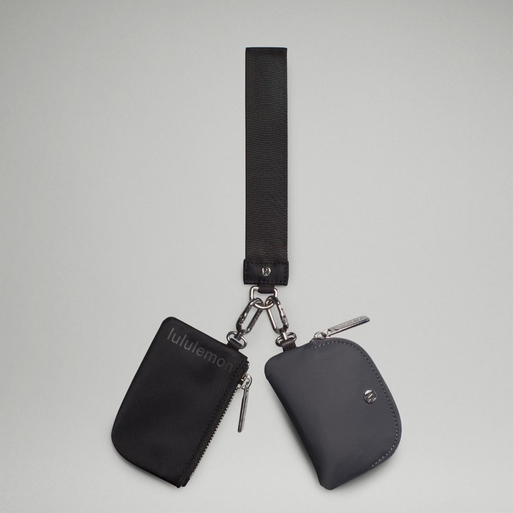 NWOT Lululemon Dual Pouch Wristlet Black/Traverse Gray